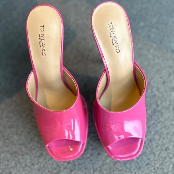 Tony Bianco - 6 inch Pink Patten Heels Size 6 - Picture 2 of 4